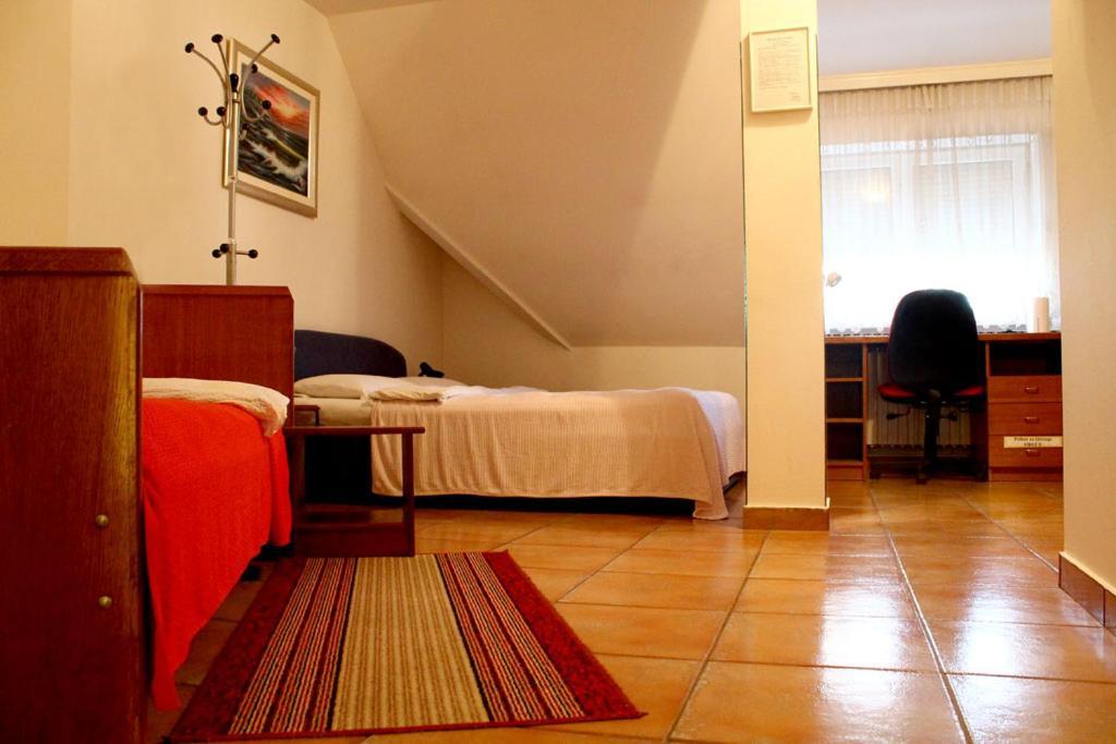 Domin Osijek Hotel Szoba fotó