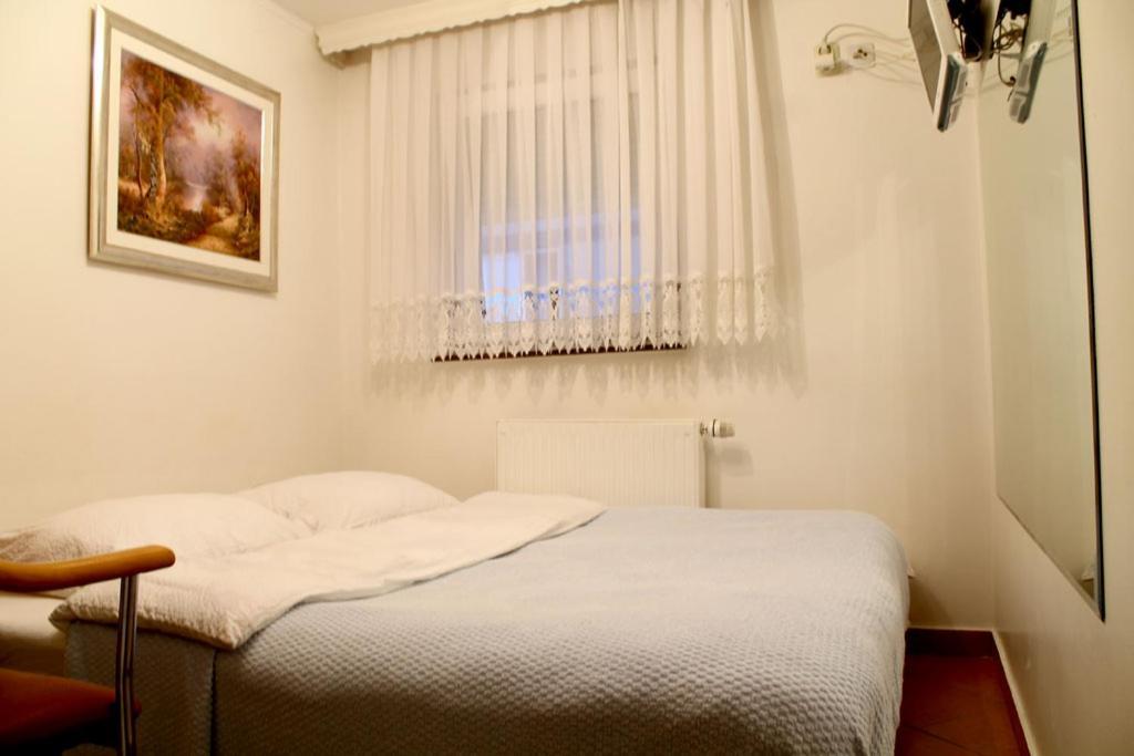 Domin Osijek Hotel Szoba fotó